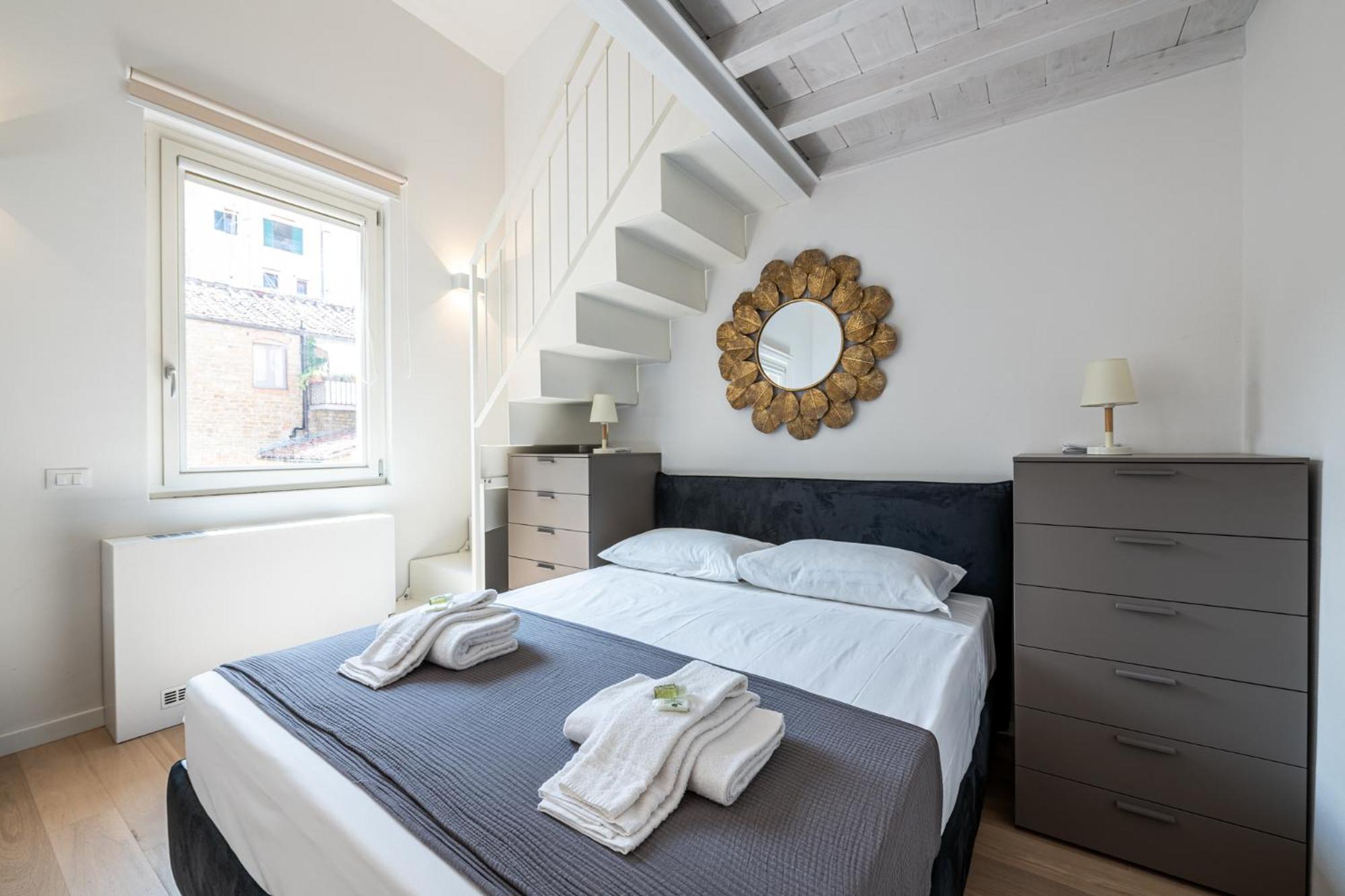 Algila Lifestyle Tornabuoni Florencia